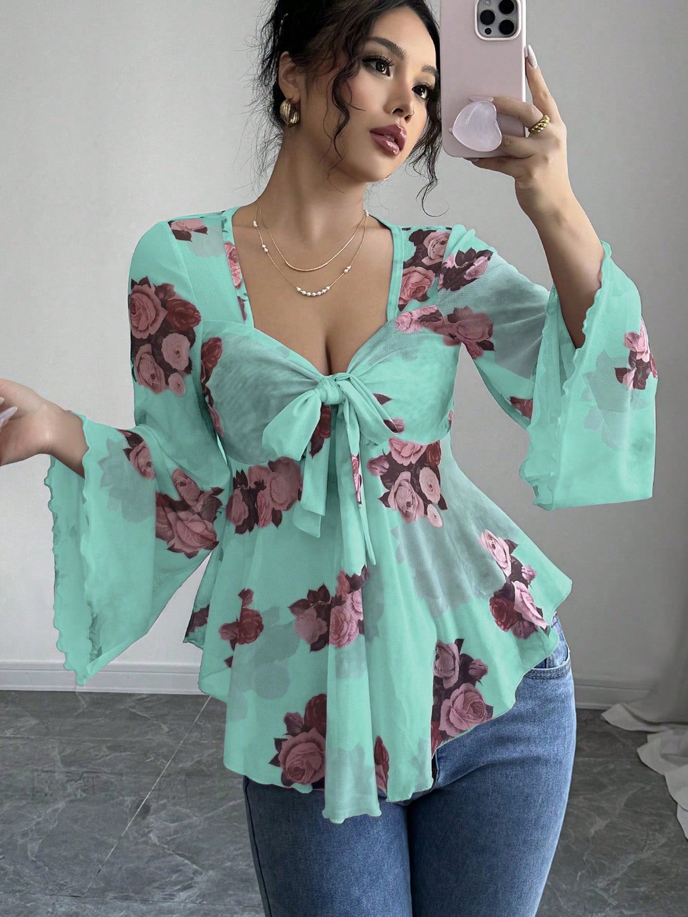 French Sense Flower Blooming Lace-up Long Sleeve Shirt