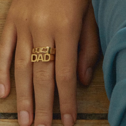 18K Gold Family Signature Seal Ring