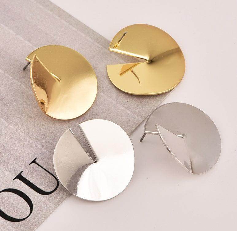 Round Scenery Stud Earrings - Subtle Shine Jewelry Co.