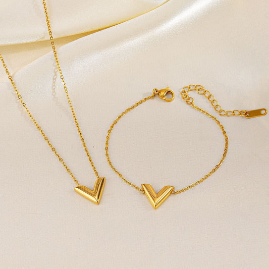 Gold-Plated V-shaped Jewelry Set