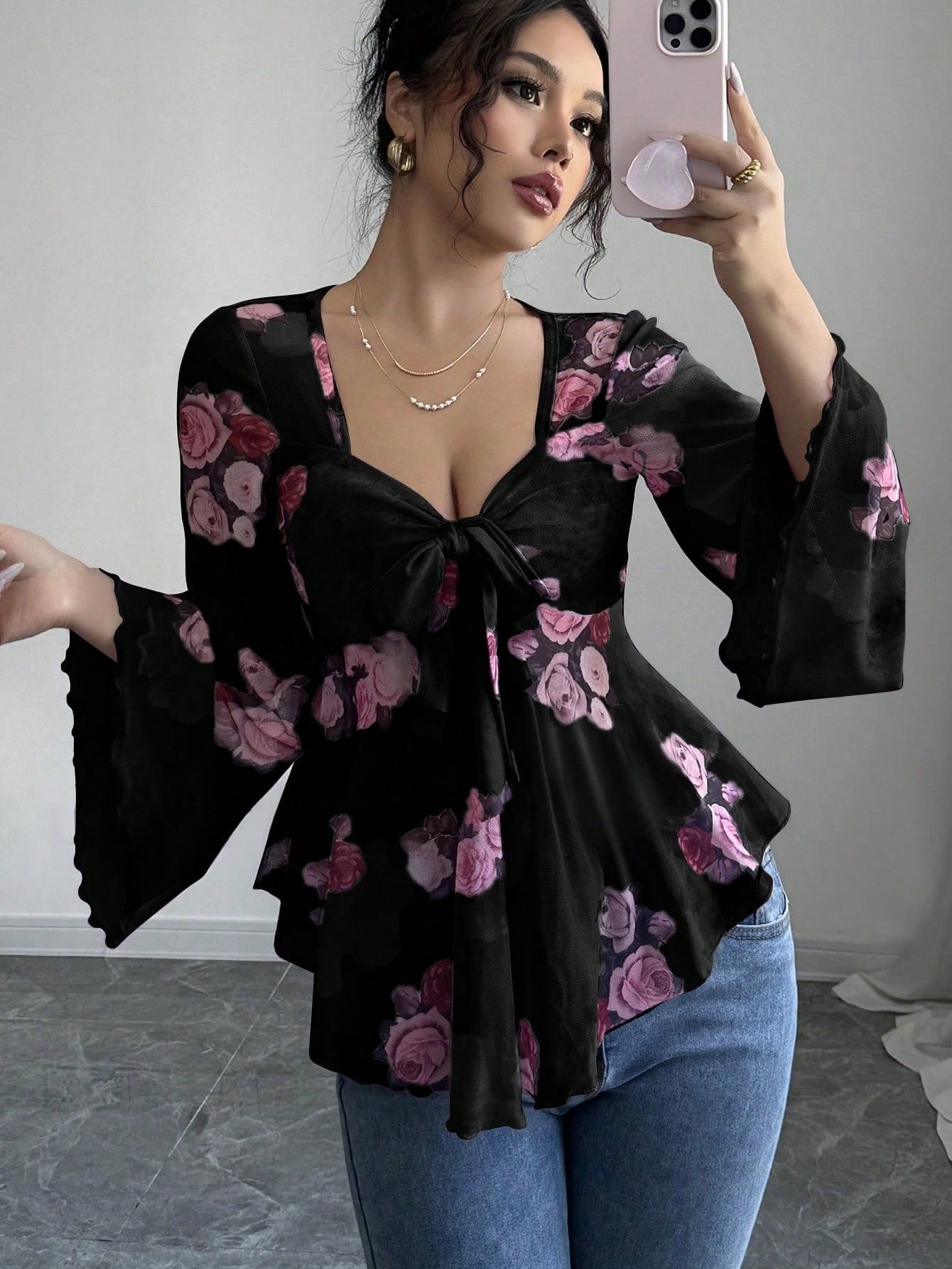 French Sense Flower Blooming Lace-up Long Sleeve Shirt