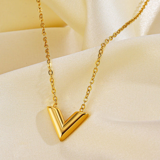 Gold-Plated V-shaped Jewelry Set