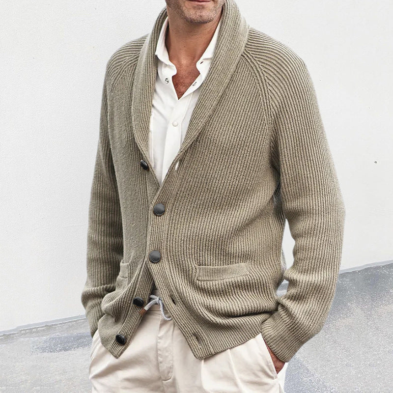 Men's Solid Color Loose Lapels Knitted Sweater