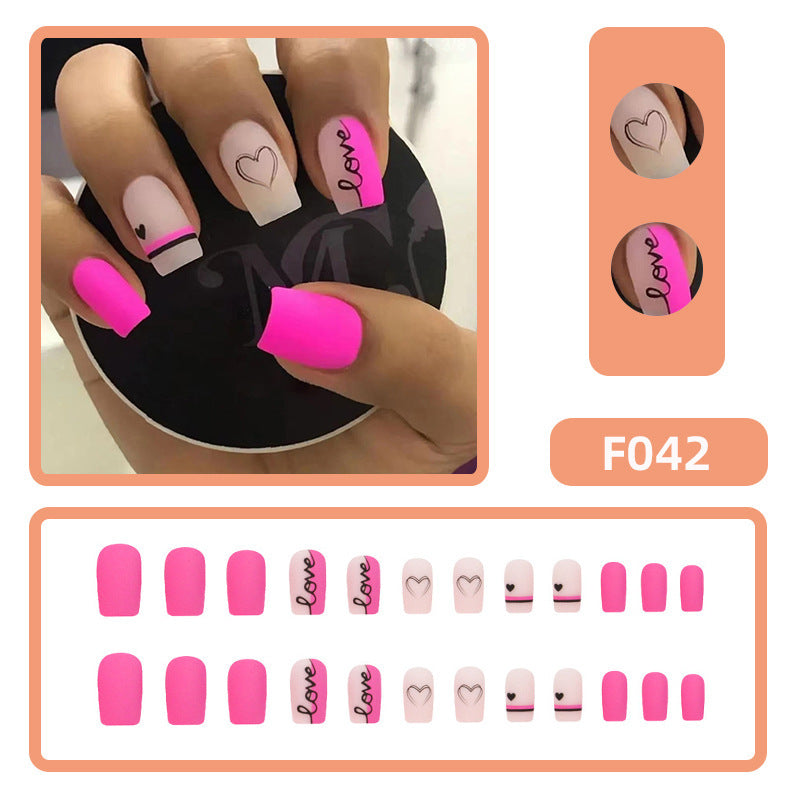 SweetHeart Tips – Love Pink Press-On Nails with Black Heart Accents