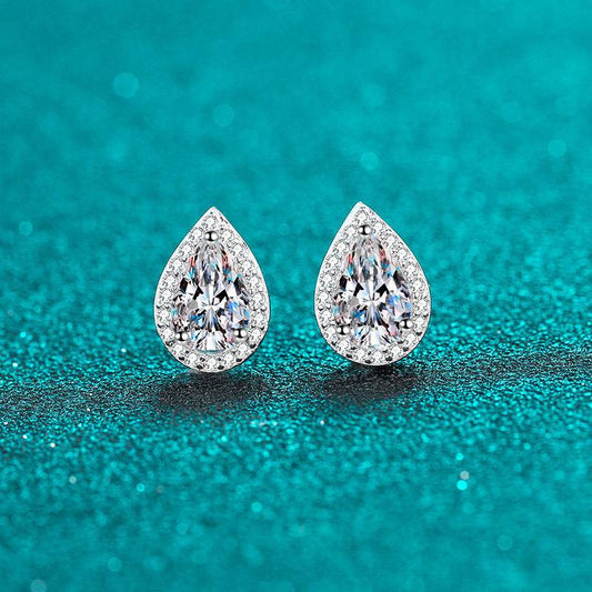 Sparkling 1ct Moissanite Stud Earrings - Subtle Shine Jewelry Co.